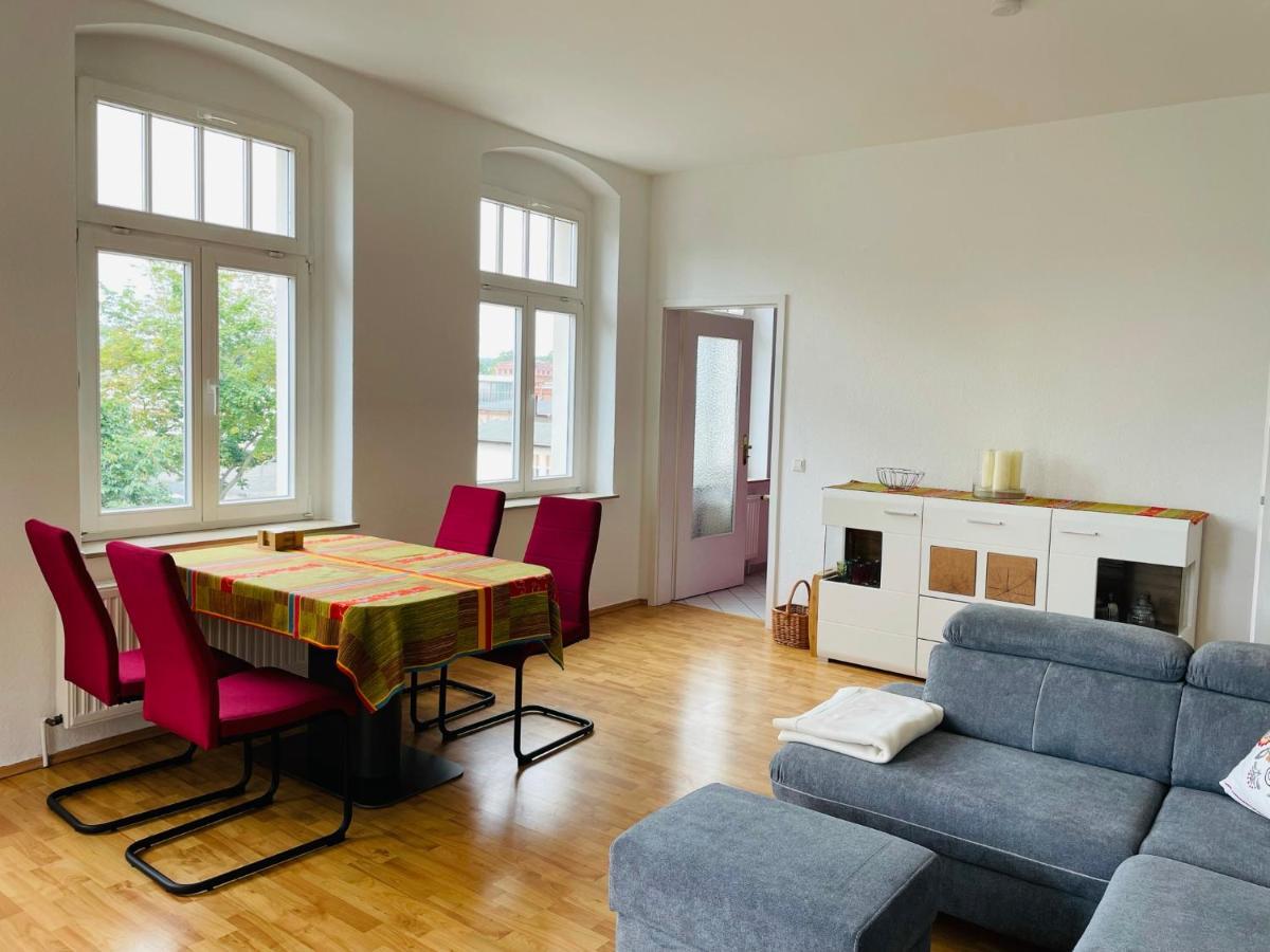 "Glueck Auf" Lichtdurchflutete Schicke Ferienwohnung In Zwickau Exterior photo