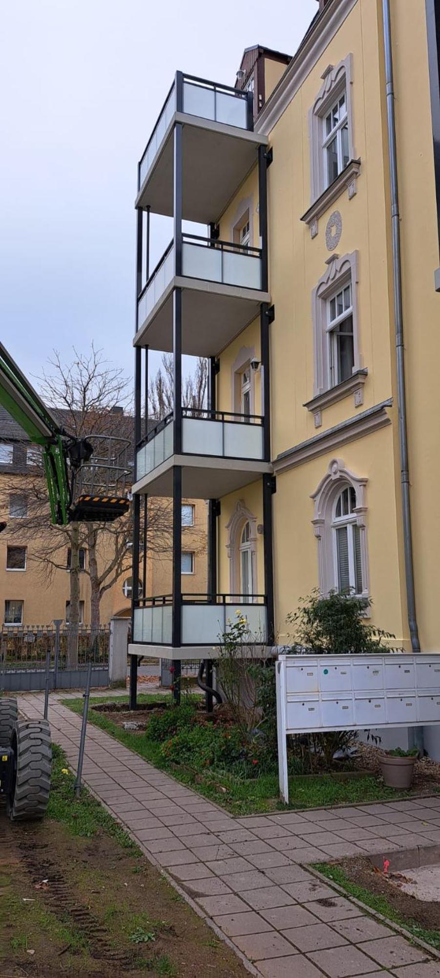 "Glueck Auf" Lichtdurchflutete Schicke Ferienwohnung In Zwickau Exterior photo